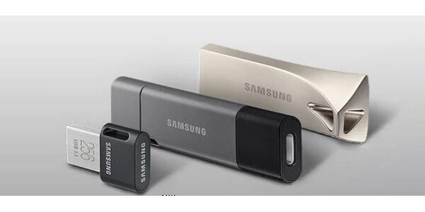 mini USB flash drive